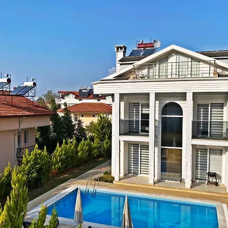 Cihan Villa, Oezel Havuzlu, *