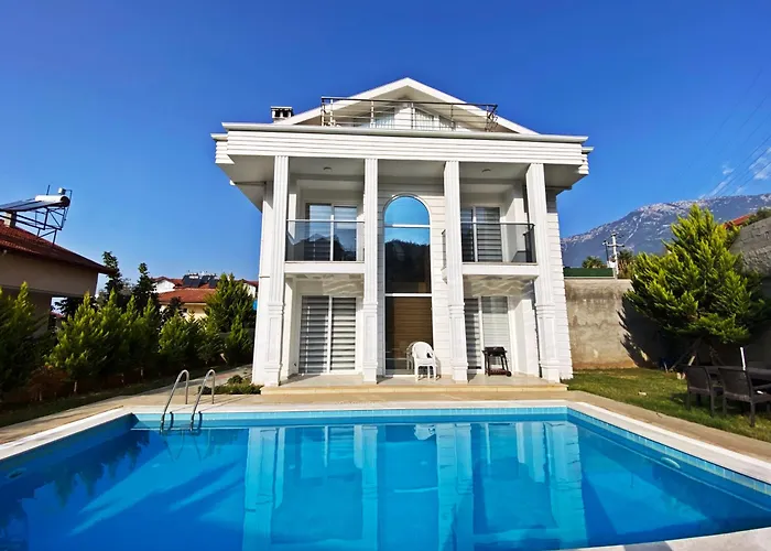 וילה Cihan Villa, Oezel Havuzlu,