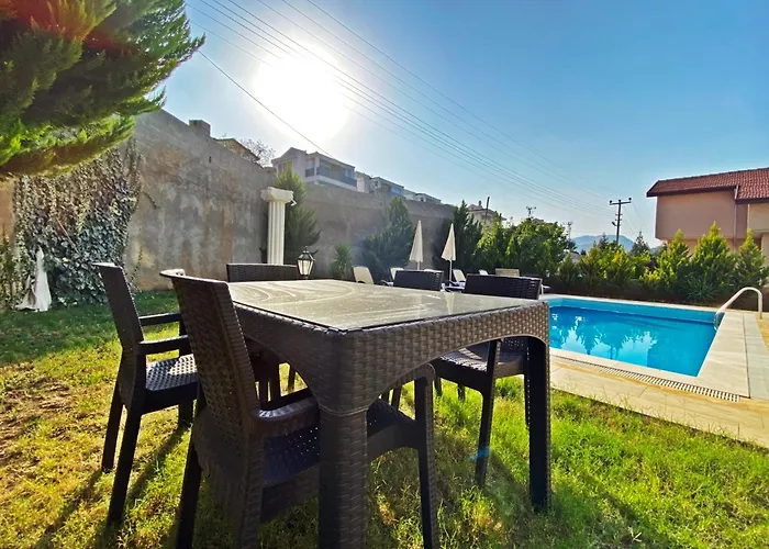 וילה Cihan Villa, Oezel Havuzlu, *